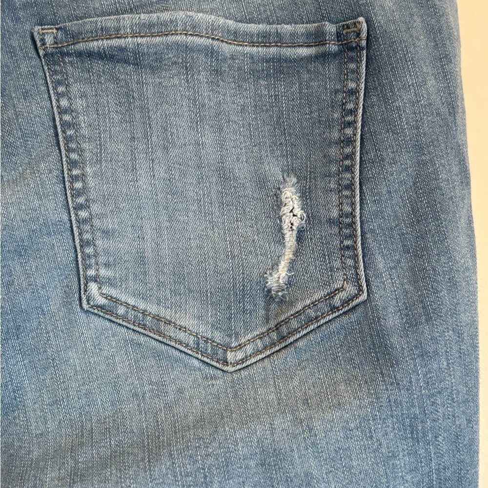 Torrid Jeans Sky High Skinny Crop Light Blue Cropped Distressed BoyfriendSize 18 - Picture 8 of 16